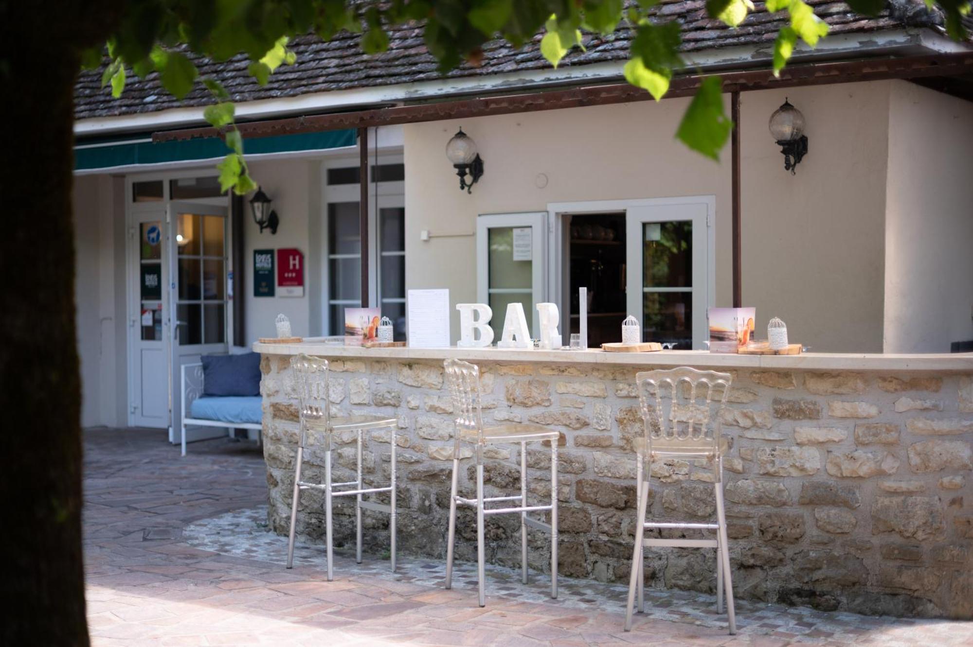 Logis Hotels - Hotel Restaurant Domaine Les Falaises Martel Zewnętrze zdjęcie